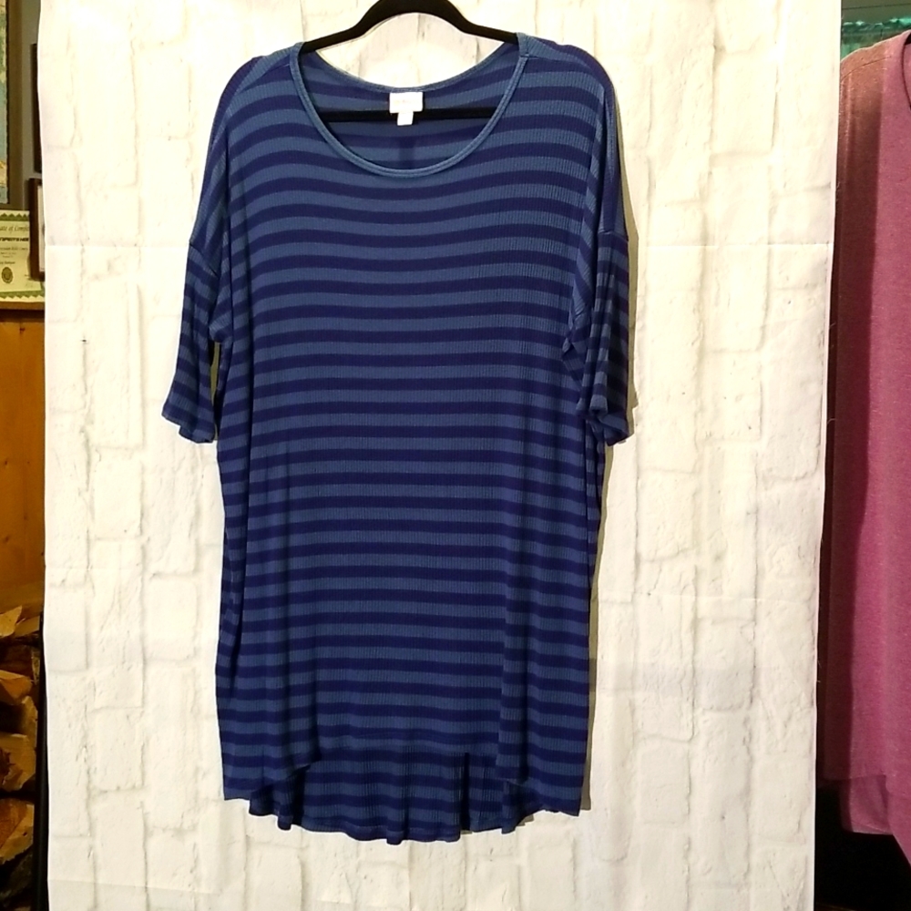 Lularoe Tunic- high/low top
